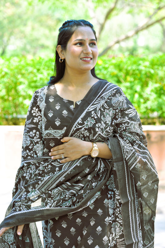 Pure Fine Cotton Fabric Kurti With Pant