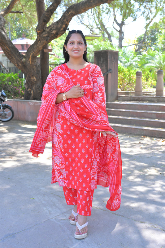 Pure Fine Cotton Fabric Kurti With Pant
