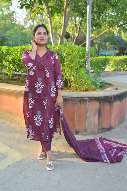 Angrakha Style Kurta Set Magenta