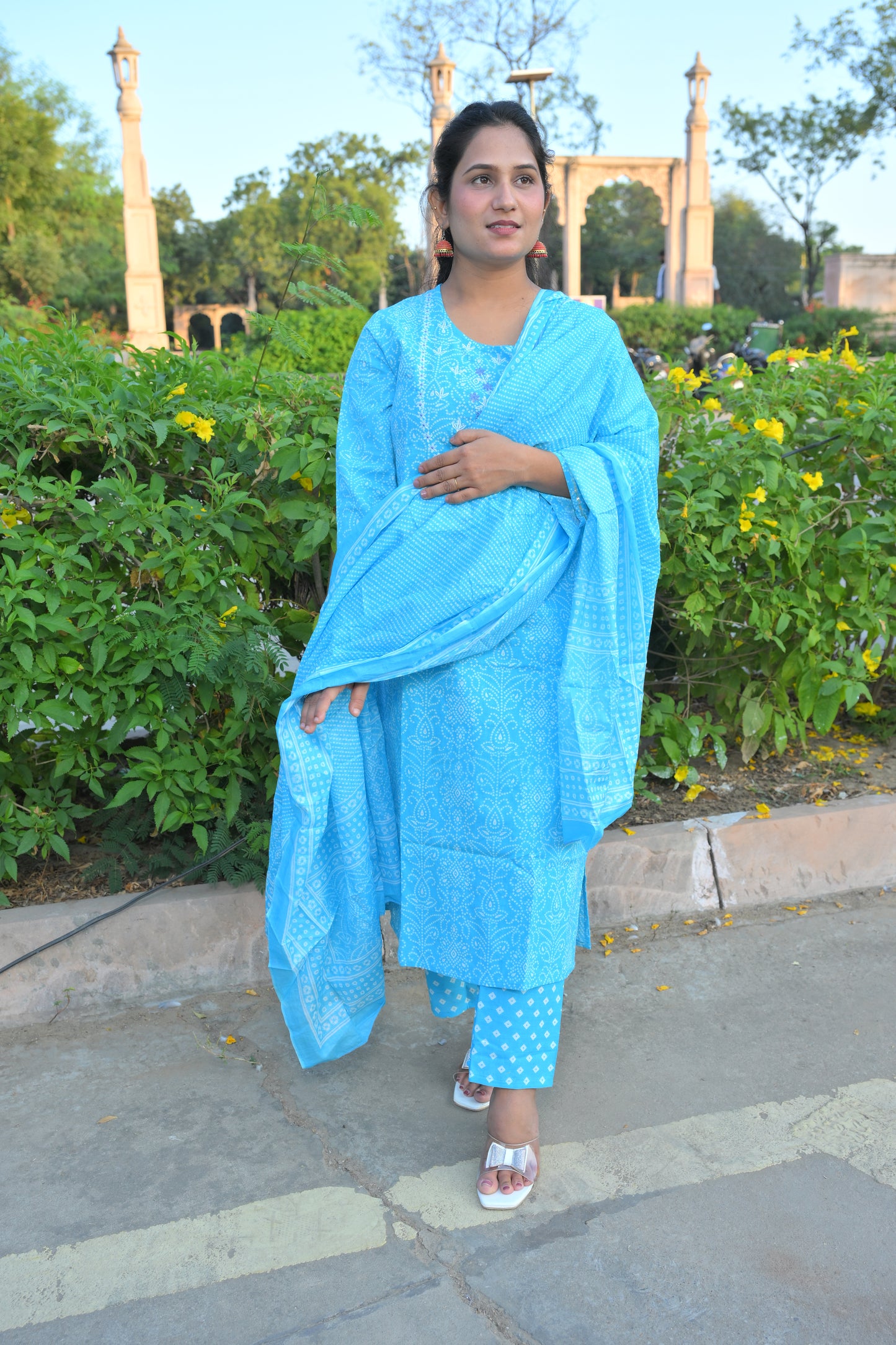 Bhandani Print Sky Blue Kurta Set With Embroidery