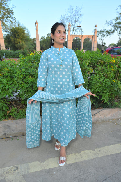 Straight Kurti With A Line Style Set